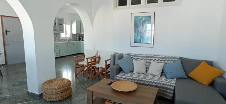 Teresa'S Sunrise Apartment Panormos  Luaran gambar